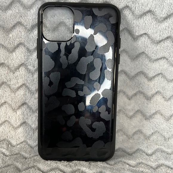 Heyday- iPhone 11 Pro Max case - - Picture 1 of 2